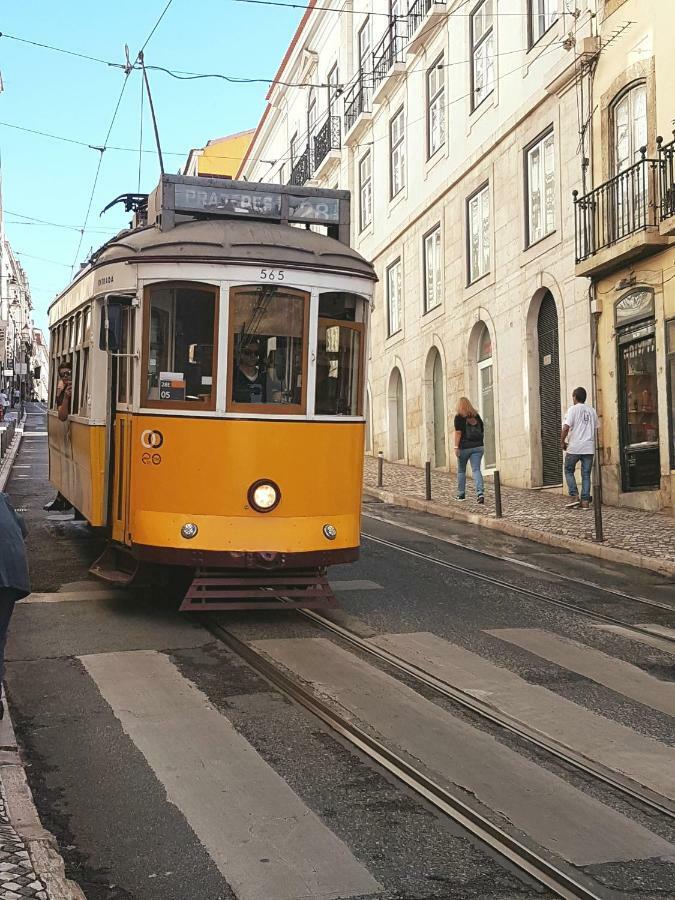 Perfectly Located Apartment In Santa Catarina - Bairro Alto Lizbona Zewnętrze zdjęcie